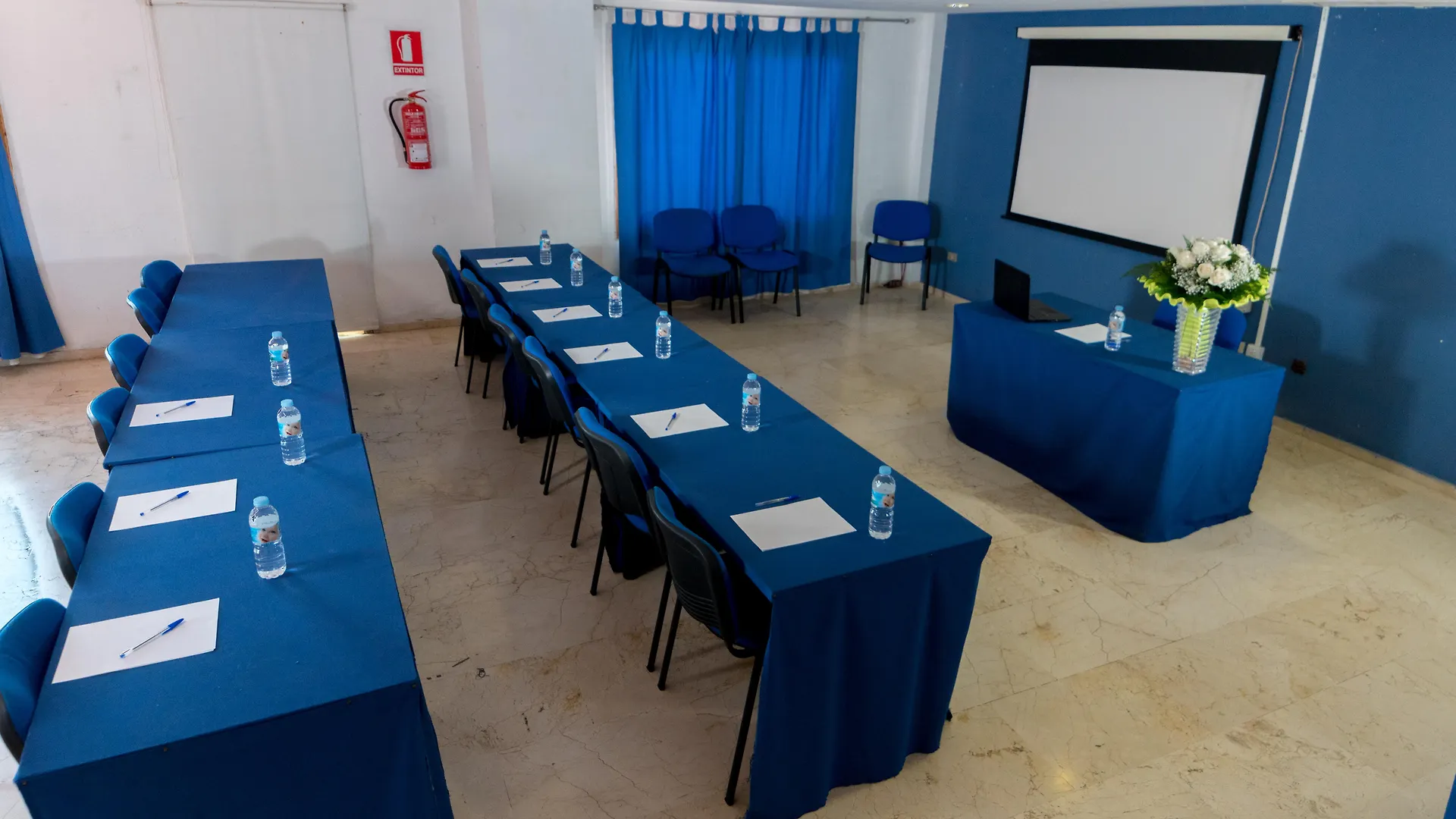 Hotel Aeropuerto Sur San Isidro  3*, San Isidro (Tenerife)